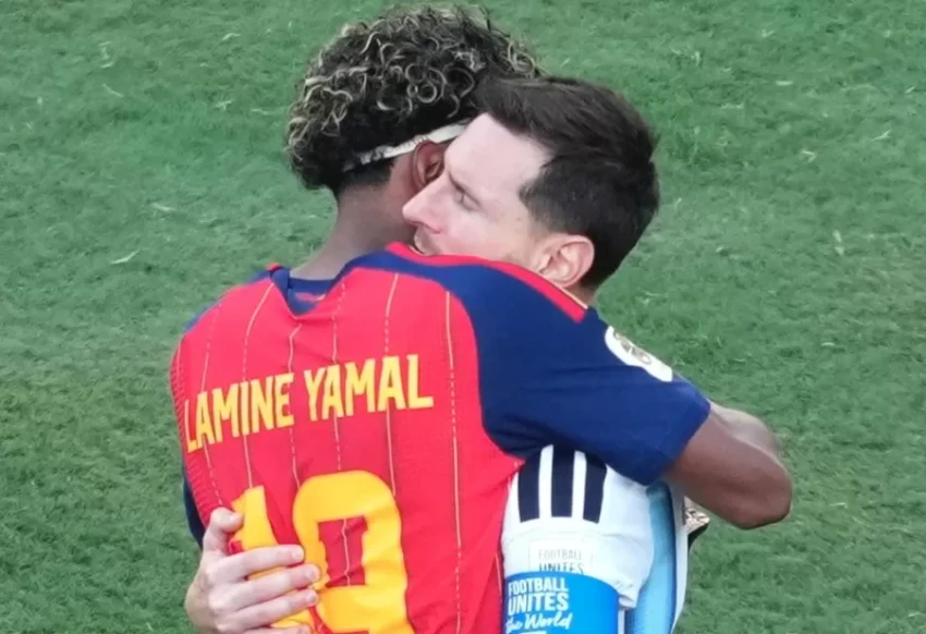 https://pict.sindonews.com/webp/850/pena/news/2026/07/22/11/1730867/lamine-yamal-ungkap-pesan-messi-saat-berpelukan-di-final-piala-dunia-2026-auf.webp