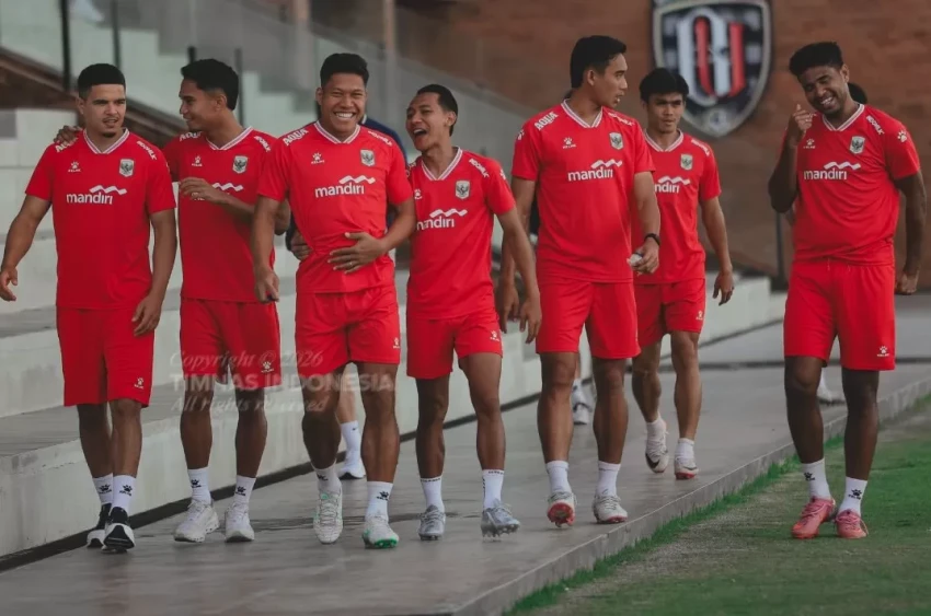 https://pict.sindonews.com/webp/850/pena/news/2026/07/22/11/1731095/john-herdman-sebut-timnas-indonesia-sudah-kantongi-modal-kejar-gelar-piala-aff-2026-tzs.webp