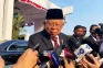 Usai Upacara Penurunan...