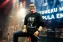 Ari Lasso Pasang Badan...