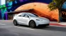 Tesla Rilis Mobil Listrik...