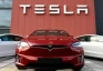 Tesla Menarik Kembali...