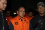 Periksa Kades dan Perangkat...