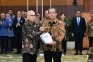 Robert Marbun Jabat...