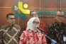 Wamenkop Tepis Isu Orang...