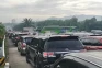 Macet Parah, Pengendara...