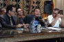 Roy Suryo Titip Pesan...