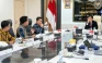 Yusril Dialog dengan...