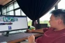 Persaingan Pasar Game...