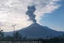 Gunung Lewotobi Laki-laki...