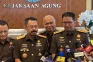 Dilantik Jadi Jampidsus,...